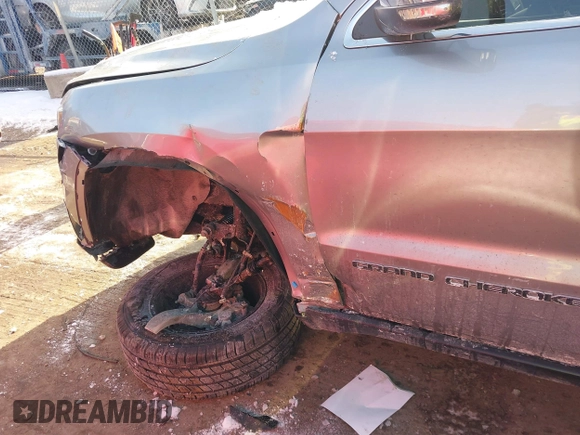 2019 Jeep Grand Cherokee Limited X with VIN 1C4RJFBG5KC693859, listed as a IAAI auction lot 41400893 with 106,966 mi miles and . Bid and sale history available at DreamBid. Image 6.
