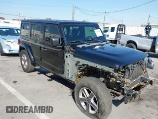 2020 Jeep Wrangler Unlimited Sahara with VIN 1C4HJXEN7LW230214, listed as a IAAI auction lot 41812466 with 59,004 mi miles. Bid and sale history available at carsss.com. Image 1.