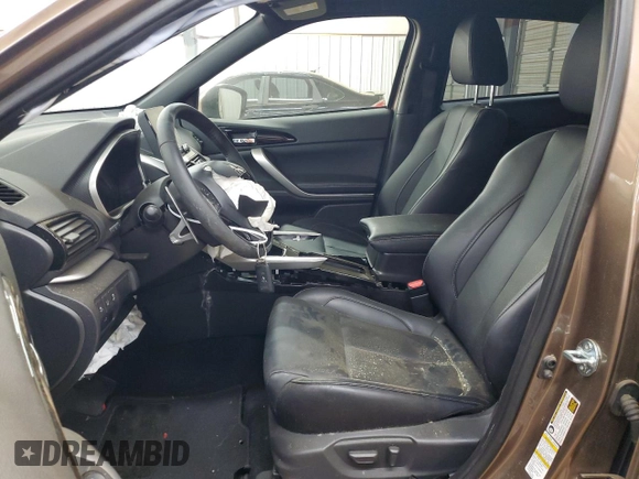 2024 Mitsubishi Eclipse Cross SE z VIN JA4ATWAA8RZ072539, wystawiony jako Copart lot #54919085 z przebiegiem 13 788 mil mil oraz Szkoda całkowita • Salvage title. Historia ofert i sprzedaży dostępna na DreamBid. Obrazek 7.