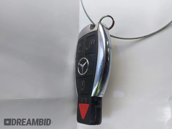 2012 Mercedes-Benz M 350 with VIN 4JGDA5HBXCA083383, listed as a IAAI auction lot 42082010 with Not provided miles and . Bid and sale history available at DreamBid. Image 11.