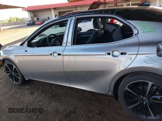 2018 Toyota Camry XSE with VIN 4T1BZ1HK4JU020851, listed as a IAAI auction lot 42466163 with 26,931 mi miles and . Bid and sale history available at DreamBid. Image 15.