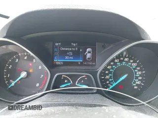2013 Ford Escape SE with VIN 1FMCU0GX6DUB47180, listed as a IAAI auction lot 42029346 with 147,740 mi miles. Bid and sale history available at carsss.com. Image 7.