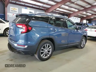 2024 GMC Terrain SLT with VIN 3GKALPEG5RL177982, listed as a Copart auction lot 62377035 with 31,555 mi miles and Clean title. Bid and sale history available at DreamBid. Image 3.