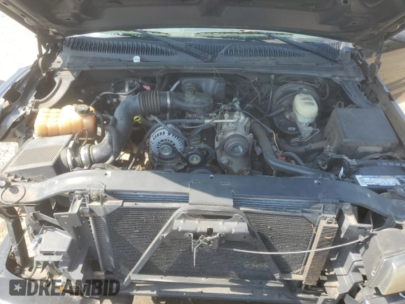 2006 Chevrolet Silverado 1500 Work Truck with VIN 3GCEC14X46G233569, listed as a Copart auction lot 53571885 with 186,342 mi miles and Salvage Title. Bid and sale history available at carsss.com. Image 11.