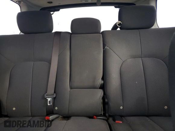 2004 Mitsubishi Endeavor LS with VIN 4A4MM21S94E109950, listed as a Copart auction lot 81458564 with 234,441 mi miles and Salvage Title. Bid and sale history available at carsss.com. Image 10.