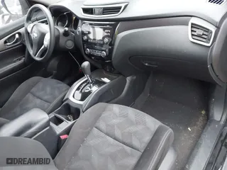 2015 Nissan Rogue S with VIN KNMAT2MT3FP555780, listed as a IAAI auction lot 41794398 with 124,681 mi miles. Bid and sale history available at carsss.com. Image 5.