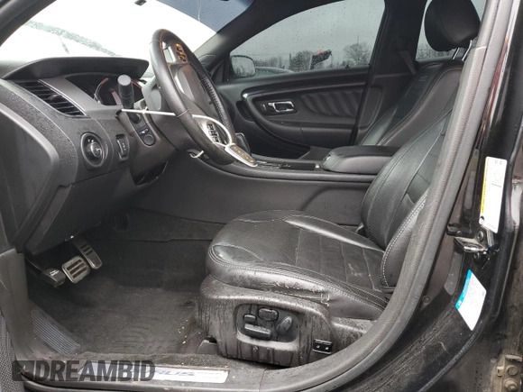 2015 Ford Taurus SHO z VIN 1FAHP2KT2FG182307, wystawiony jako Copart lot #52596525 z przebiegiem 68 214 mil mil oraz Szkoda całkowita • Salvage title. Historia ofert i sprzedaży dostępna na DreamBid. Obrazek 7.