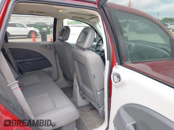 2010 Chrysler PT Cruiser z VIN 3A4GY5F91AT172207, wystawiony jako IAAI lot #42374498 z przebiegiem 39 064 mil mil oraz . Historia ofert i sprzedaży dostępna na DreamBid. Obrazek 8.