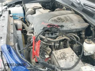 2019 Toyota Tacoma SR5 with VIN 3TMDZ5BN4KM068671, listed as a IAAI auction lot 42235736 with 87,710 mi miles and . Bid and sale history available at DreamBid. Image 20.