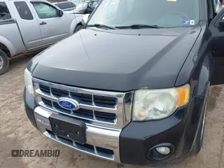 2011 Ford Escape Limited with VIN 1FMCU9EG4BKB89802, listed as a IAAI auction lot 41723632 with 265,092 mi miles. Bid and sale history available at carsss.com. Image 6.
