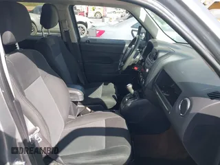 2015 Jeep Patriot Sport with VIN 1C4NJPBB7FD402500, listed as a IAAI auction lot 41912943 with 116,318 mi miles. Bid and sale history available at carsss.com. Image 5.