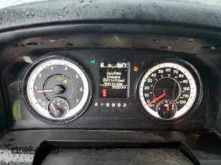 2021 Ram 1500 Tradesman with VIN 3C6JR6DG0MG535990, listed as a Copart auction lot 58473625 with 39,260 mi miles and Salvage title. Bid and sale history available at DreamBid. Image 9.