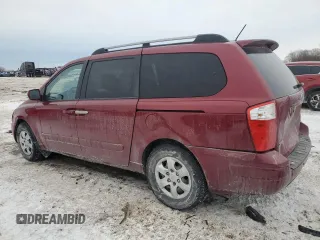 2009 Kia Sedona LX with VIN KNDMB233396271268, listed as a Copart auction lot 45562985 with 263,296 mi miles and Salvage Title. Bid and sale history available at carsss.com. Image 2.