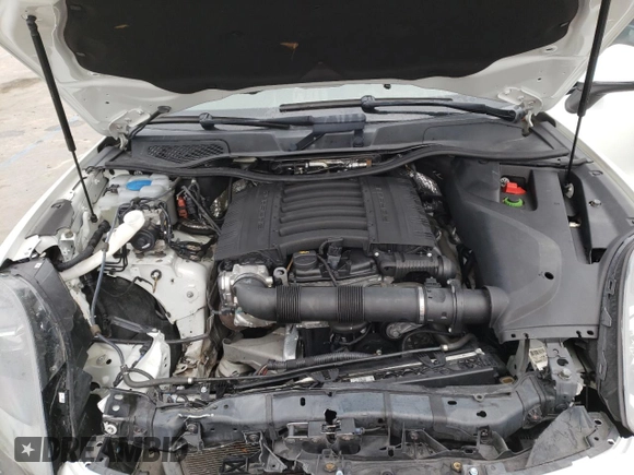 2017 Porsche Cayenne with VIN WP1AA2A24HKA81225, listed as a Copart auction lot 68863544 with 80,828 mi miles and Salvage title. Bid and sale history available at DreamBid. Image 12.