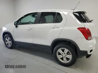2022 Chevrolet Trax LS with VIN KL7CJNSM9NB512209, listed as a Copart auction lot 52256345 with 60,571 mi miles and Clean Title. Bid and sale history available at carsss.com. Image 2.