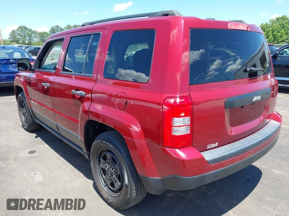 2016 Jeep Patriot Sport SE z VIN 1C4NJPBA8GD676815, wystawiony jako IAAI lot #42314216 z przebiegiem 150 564 mil mil oraz . Historia ofert i sprzedaży dostępna na DreamBid. Obrazek 3.