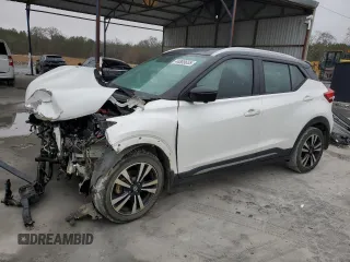 2019 Nissan Kicks SR with VIN 3N1CP5CU9KL532327, listed as a Copart auction lot 44885655 with 95,936 mi miles and Salvage Title. Bid and sale history available at carsss.com. Image 1.