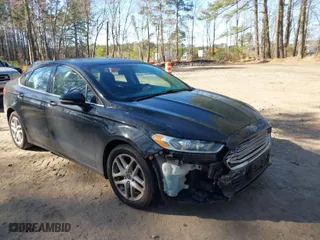 2015 Ford Fusion SE with VIN 3FA6P0H72FR299870, listed as a IAAI auction lot 41835666 with 84,450 mi miles. Bid and sale history available at carsss.com. Image 1.