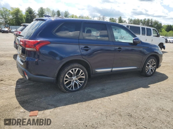 2018 Mitsubishi Outlander SE with VIN JA4AD3A34JZ013831, listed as a Copart auction lot 56292555 with 45,454 mi miles and Salvage title. Bid and sale history available at DreamBid. Image 3.