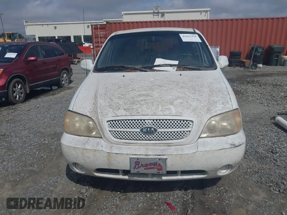 2005 Kia Sedona LX with VIN KNDUP132856700868, listed as a IAAI auction lot 41661428 with 229,142 mi miles. Bid and sale history available at carsss.com. Image 6.