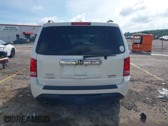2013 Honda Pilot Touring z VIN 5FNYF4H99DB017351, wystawiony jako IAAI lot #42355167 z przebiegiem 122 191 mil mil oraz . Historia ofert i sprzedaży dostępna na DreamBid. Obrazek 16.