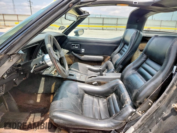 1979 Chevrolet Corvette with VIN 1Z8749S407485, listed as a Copart auction lot 63649885 with 83,814 mi miles and Salvage title. Bid and sale history available at DreamBid. Image 7.