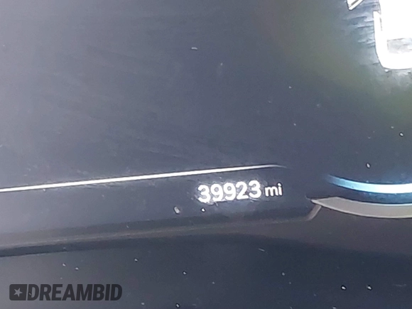 2022 Genesis G70 3.3T with VIN KMTG54TE0NU084062, listed as a IAAI auction lot 41334467 with 39,923 mi miles. Bid and sale history available at carsss.com. Image 15.