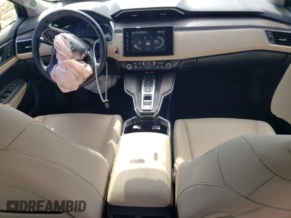 2018 Honda Clarity Plug-In Hybrid Touring with VIN JHMZC5F38JC018001, listed as a Copart auction lot 61747774 with 79,775 mi miles and Salvage Title. Bid and sale history available at carsss.com. Image 8.