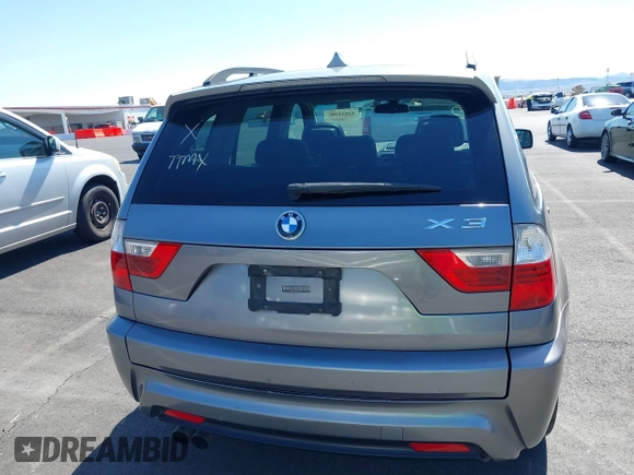 2009 BMW X3 xDrive30i with VIN WBXPC93439WJ24415, listed as a IAAI auction lot 41832261 with 178,499 mi miles. Bid and sale history available at carsss.com. Image 13.