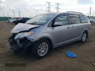 2013 Toyota Sienna XLE AAS с VIN 5TDYK3DC0DS307996, выставлен на аукционе Copart как лот 62496705 с пробегом 159 473 миль миль и Списание • Salvage title. История ставок и продаж доступна на DreamBid. Изображение 1.