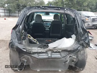 2020 Chevrolet Bolt EV LT z VIN 1G1FY6S08L4106463, wystawiony jako IAAI lot #42172094 z przebiegiem Nie podano mil oraz . Historia ofert i sprzedaży dostępna na DreamBid. Obrazek 6.