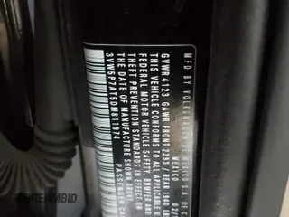 2013 Volkswagen Beetle 2.5L с VIN 3VW5P7AT5DM811974, выставлен на аукционе Copart как лот 56853015 с пробегом 68 959 миль миль и На запчасти • Non repairable. История ставок и продаж доступна на DreamBid. Изображение 12.