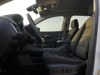 2024 GMC Terrain SLE z VIN 3GKALTEG8RL386741, wystawiony jako Copart lot #47472315 z przebiegiem 2 867 mil mil oraz Szkoda całkowita • Salvage title. Historia ofert i sprzedaży dostępna na DreamBid. Obrazek 7.