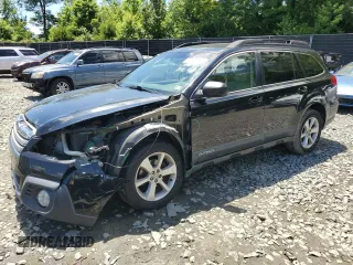 2014 Subaru Outback 2.5i Premium with VIN 4S4BRBCC3E3290297, listed as a Copart auction lot 61336394 with 120,912 mi miles and Salvage Title. Bid and sale history available at carsss.com. Image 1.