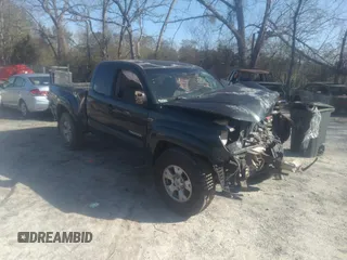 2010 Toyota Tacoma z VIN 5TEUU4EN4AZ724535, wystawiony jako IAAI lot #41747287 z przebiegiem 213 790 mil mil oraz . Historia ofert i sprzedaży dostępna na DreamBid. Obrazek 1.