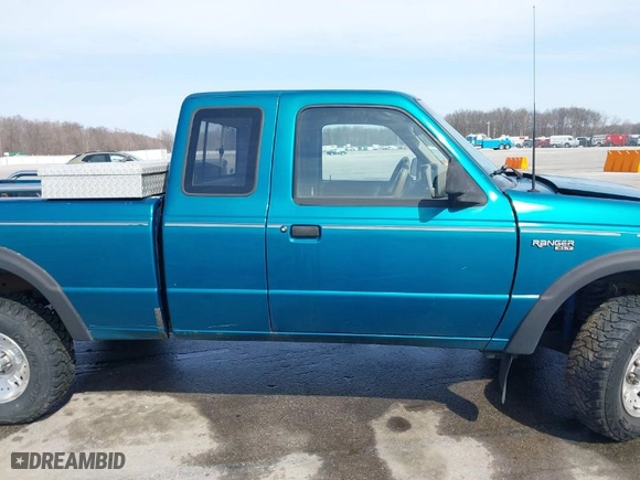 1994 Ford Ranger Splash with VIN 1FTCR15X9RPC52929, listed as a IAAI auction lot 41773442 with 229,012 mi miles. Bid and sale history available at carsss.com. Image 12.