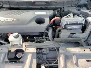 2017 Nissan Rogue SL Hybrid with VIN 5N1ET2MT1HC813334, listed as a Copart auction lot 71785425 with 72,320 mi miles and Salvage title. Bid and sale history available at DreamBid. Image 14.