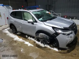 2019 Subaru Forester Sport with VIN JF2SKAKC0KH482166, listed as a Copart auction lot 88782315 with 0 mi miles and Salvage Title. Bid and sale history available at carsss.com. Image 4.