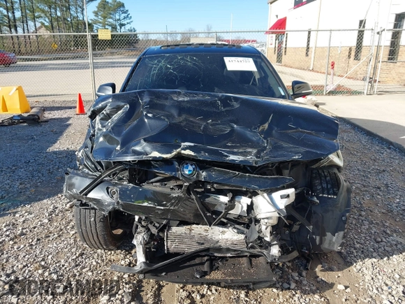 2013 BMW 3 Series 328i xDrive with VIN WBA3B5C54DP539145, listed as a IAAI auction lot 41744757 with 116,151 mi miles and . Bid and sale history available at DreamBid. Image 13.