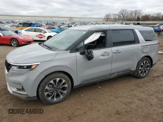 2024 Kia Carnival EX with VIN KNDNC5H35R6431081, listed as a Copart auction lot 79251234 with 13,499 mi miles and Non Repairable. Bid and sale history available at carsss.com. Image 1.