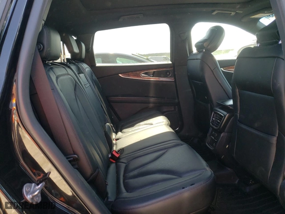 2020 Lincoln Nautilus Reserve with VIN 2LMPJ6K93LBL01276, listed as a Copart auction lot 49221733 with 39,102 mi miles. Bid and sale history available at carsss.com. Image 11.
