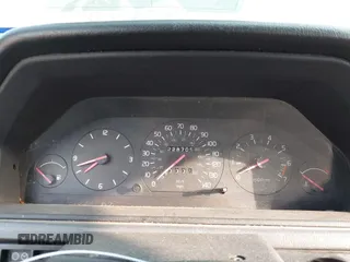 1991 Volvo 740 z VIN YV1FA8841M2525280, wystawiony jako IAAI lot #42151096 z przebiegiem 228 705 mil mil oraz . Historia ofert i sprzedaży dostępna na DreamBid. Obrazek 7.