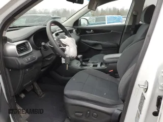 2019 Kia Sorento LX V6 with VIN 5XYPGDA53KG572916, listed as a Copart auction lot 46332115 with 93,941 mi miles and Salvage Title. Bid and sale history available at carsss.com. Image 7.