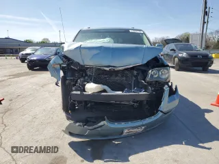2010 Chrysler Town & Country Touring with VIN 2A4RR5D17AR266307, listed as a Copart auction lot 51007275 with 205,547 mi miles and Salvage Title. Bid and sale history available at DreamBid. Image 5.
