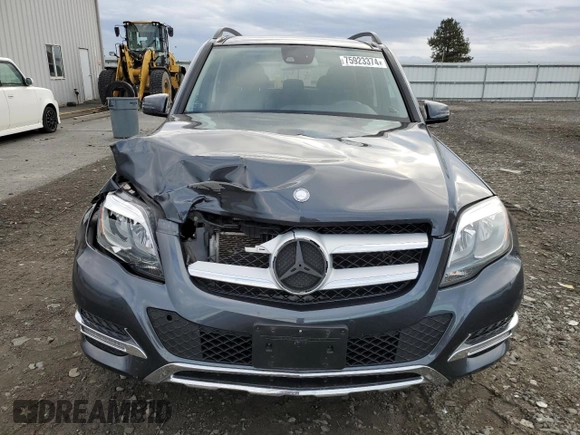 2013 Mercedes-Benz GLK 350 with VIN WDCGG8JB5DG147298, listed as a Copart auction lot 75923374 with 92,446 mi miles and Salvage Title. Bid and sale history available at DreamBid. Image 5.
