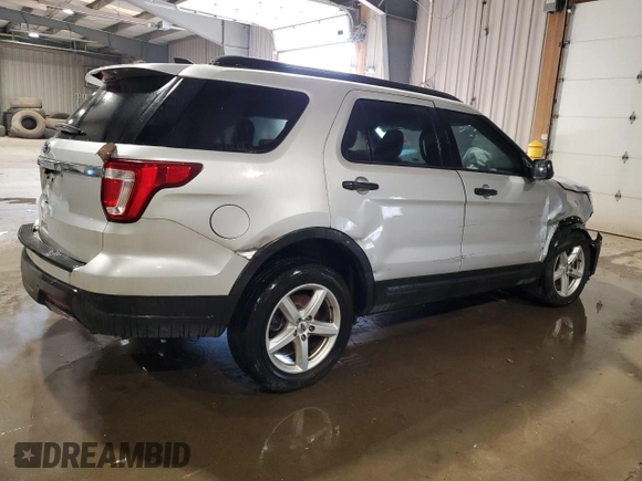 2019 Ford Explorer with VIN 1FM5K7B81KGA92950, listed as a Copart auction lot 88860035 with 136,160 mi miles and Clean title. Bid and sale history available at DreamBid. Image 3.