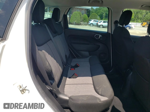 2015 FIAT 500L Urbana Trekking with VIN ZFBCFADH3FZ036290, listed as a Copart auction lot 69063734 with 19,312 mi miles and Non Repairable. Bid and sale history available at carsss.com. Image 10.