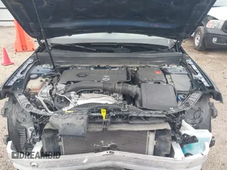 2021 Mercedes-Benz GLB 250 z VIN W1N4M4GB3MW111142, wystawiony jako IAAI lot #41277633 z przebiegiem 41 224 mil mil oraz . Historia ofert i sprzedaży dostępna na DreamBid. Obrazek 10.