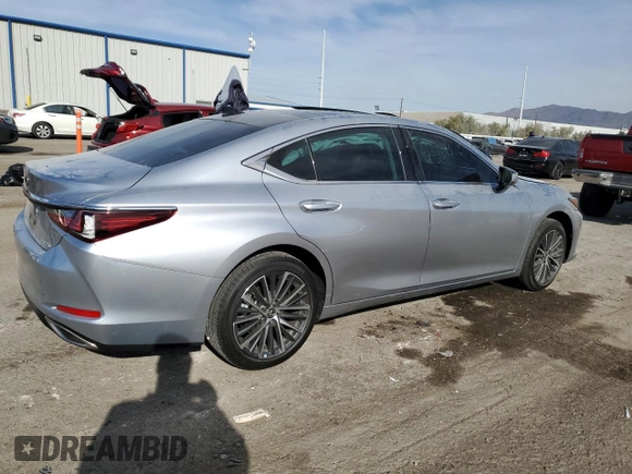 2024 Lexus ES 350 with VIN 58ADZ1B18RU160379, listed as a Copart auction lot 50264315 with 9,211 mi miles and Salvage title. Bid and sale history available at DreamBid. Image 3.