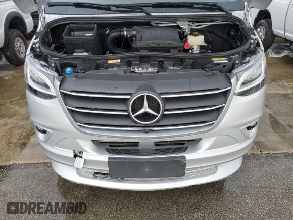 2024 Mercedes-Benz Sprinter with VIN W1X4EBVY0NP494288, listed as a Copart auction lot 74708304 with Not Provided miles and Salvage Title. Bid and sale history available at DreamBid. Image 12.